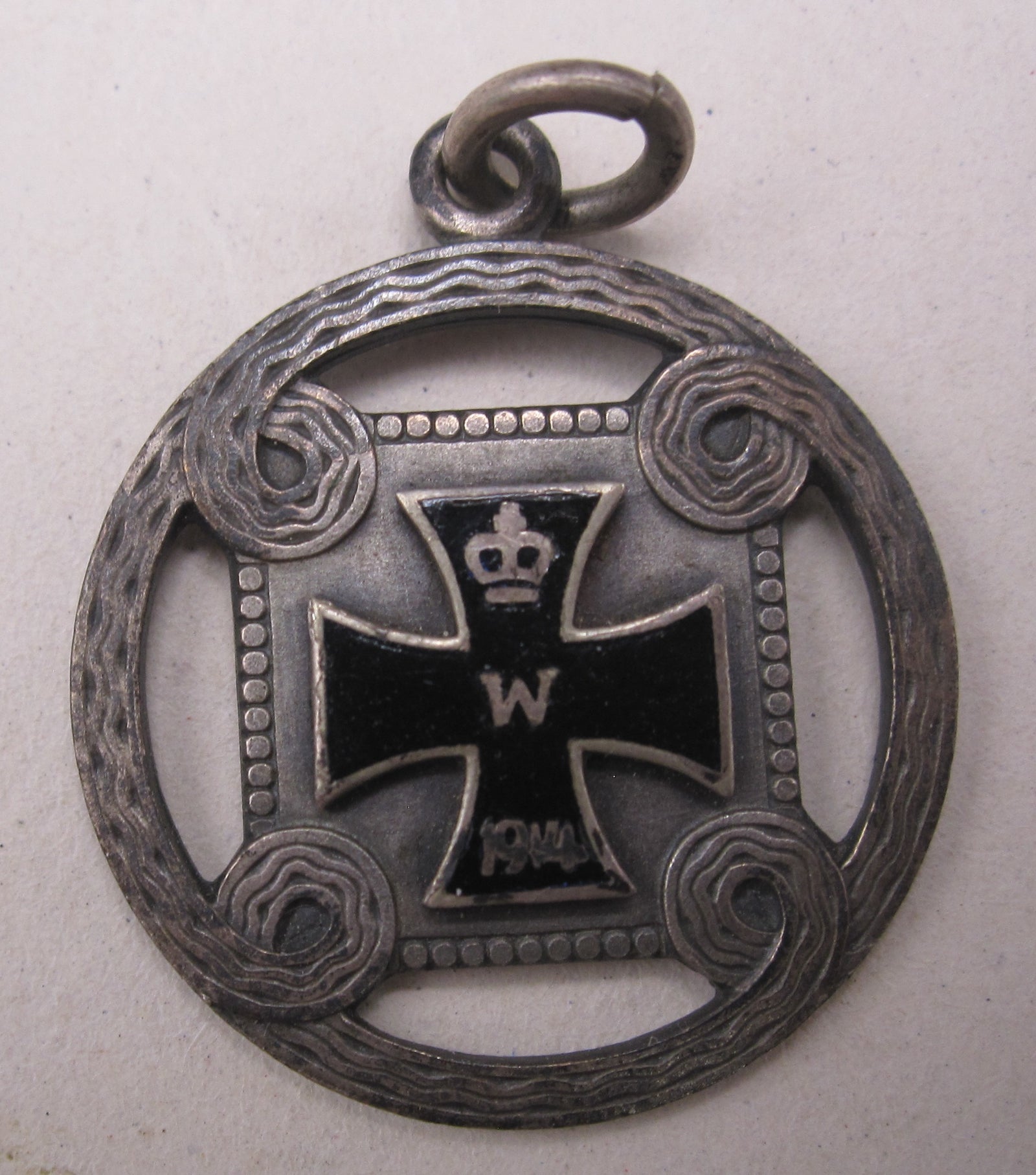 Eisernes Kreuz 1. oder 2.Klasse 1914 (EK2 & EK1) MINIATUR als Brosche oder für Halskette