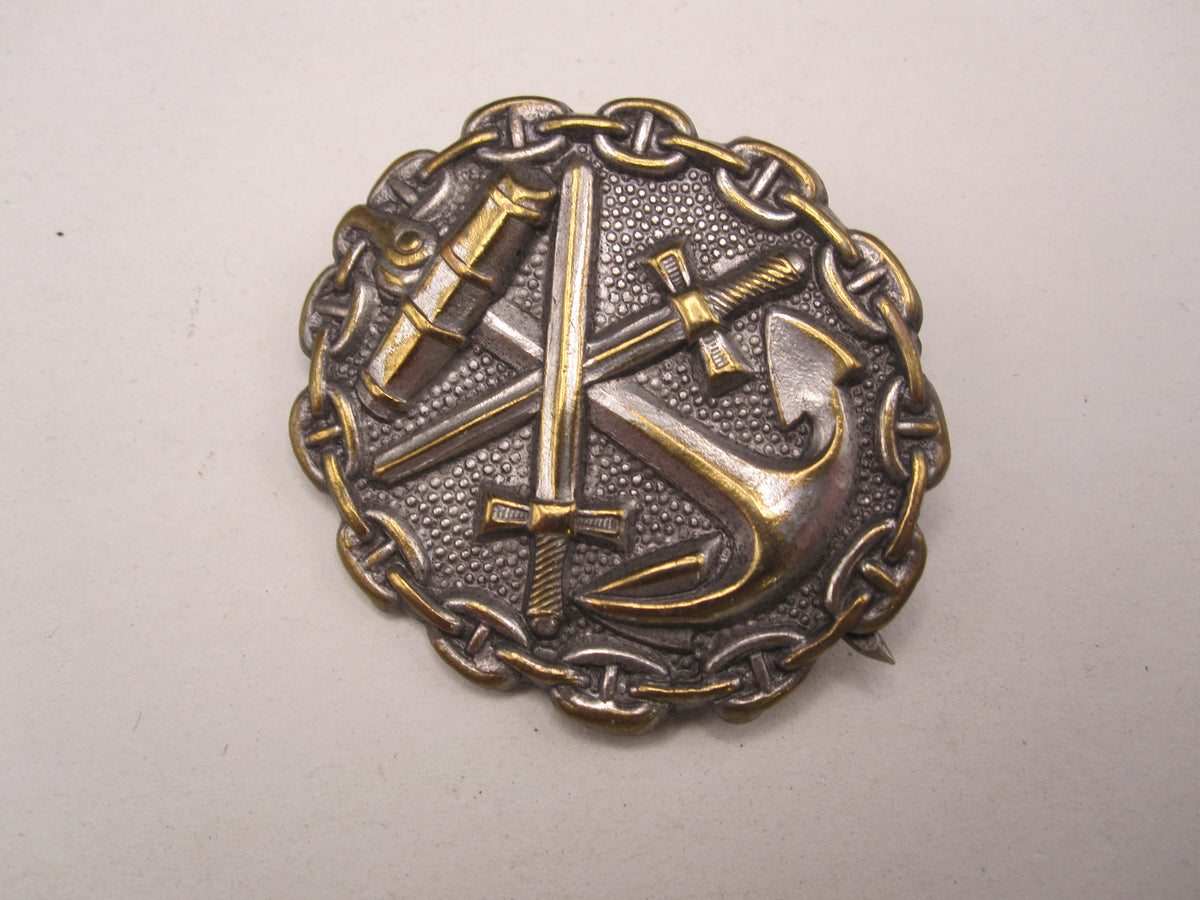 Verwundetenabzeichen in Silber / mattweiß 1918 der KRIEGSMARINE