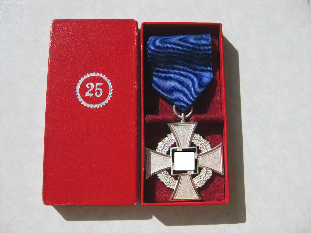 Treudienst-Ehrenzeichen für 25 Jahre in Verleihungsschachtel Hersteller: Wächtler &amp; Lange