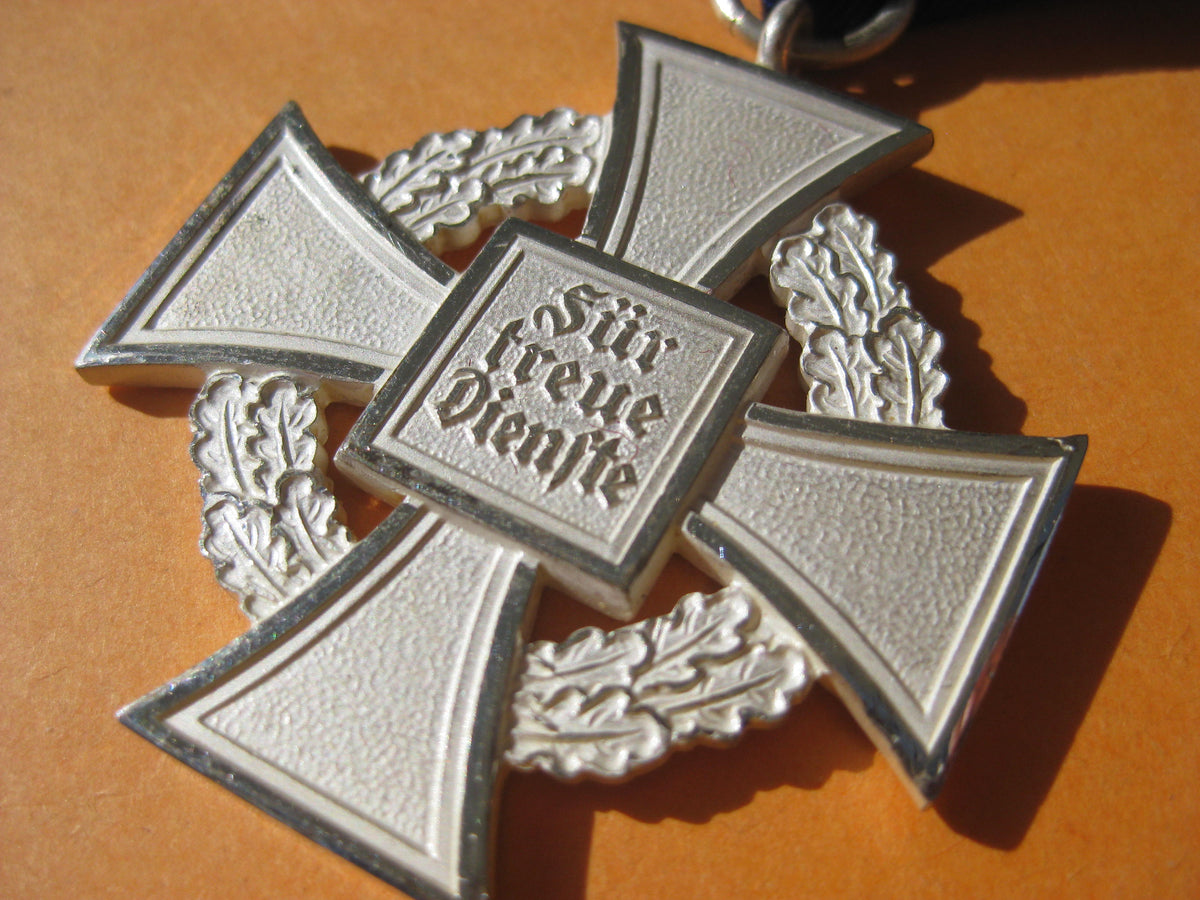 Treudienst-Ehrenzeichen für 25 Jahre in Verleihungsschachtel Hersteller: Wächtler &amp; Lange