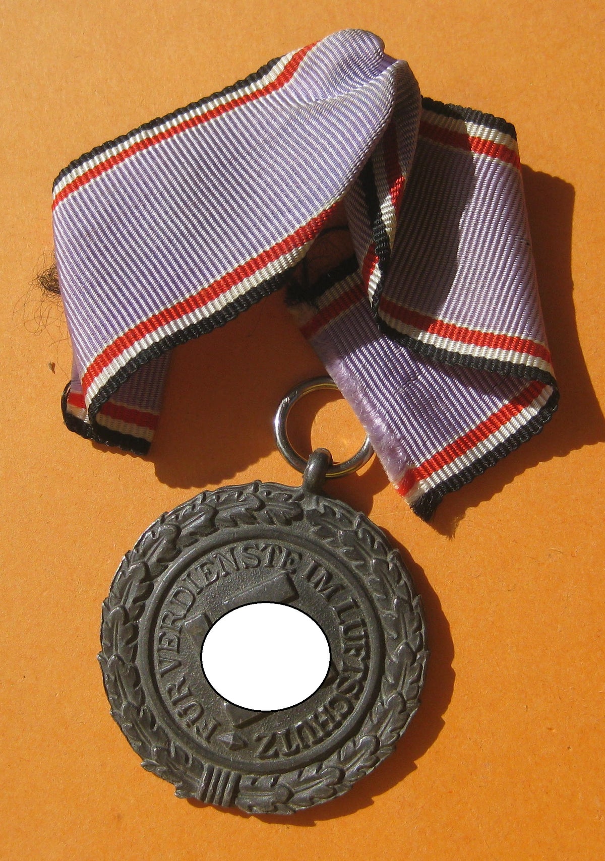 Luftschutz Ehrenzeichen 2.Stufe Medaille von 1938