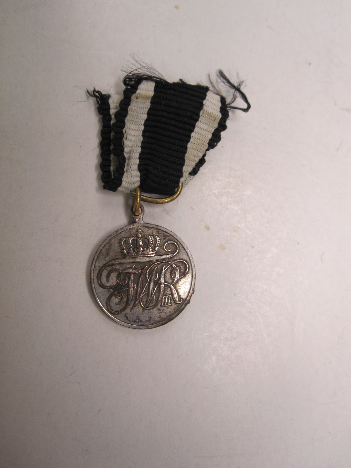 H.W.  -   -   Miniaturorden Preußen Medaille Verdienst um den Staat