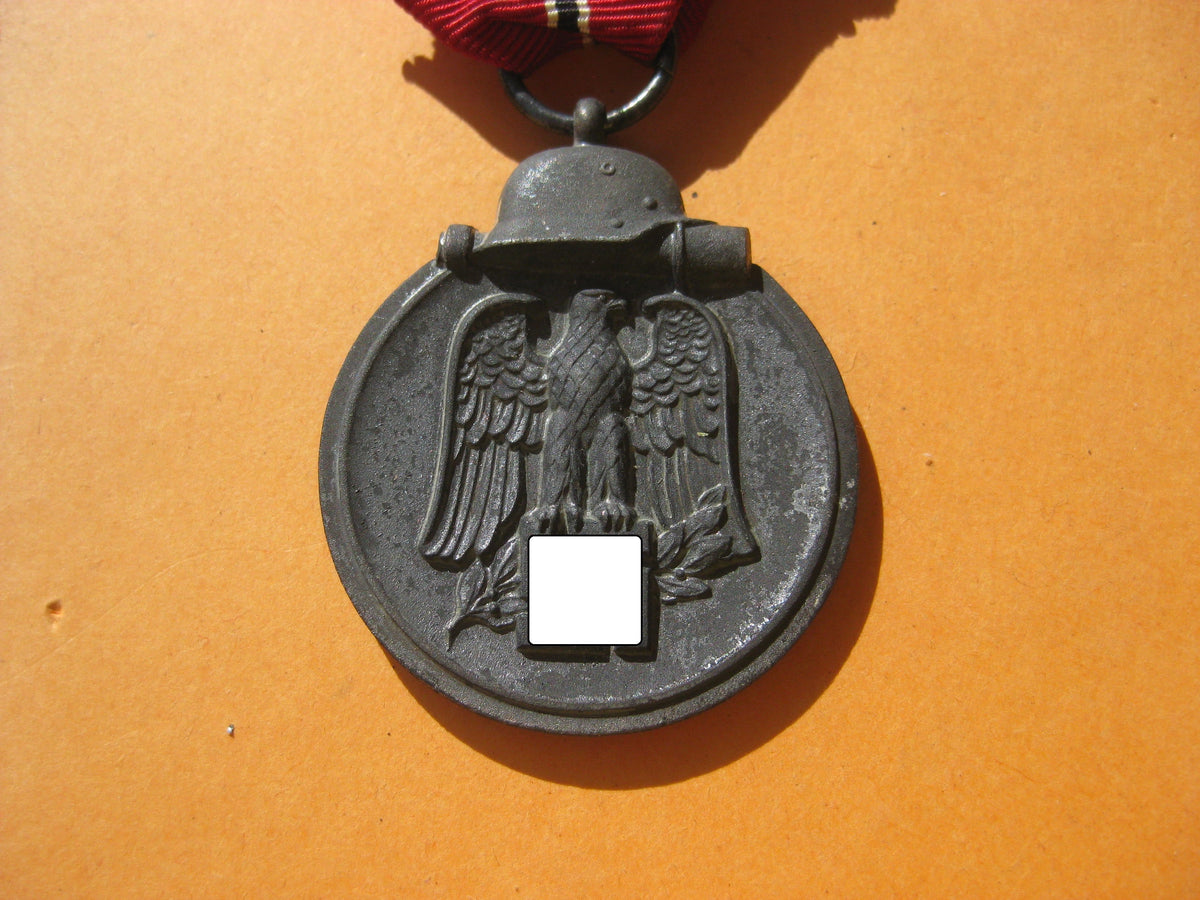 Ostmedaille 1941 mit Verleihungstüte Hersteller: Zimmermann in Pforzheim