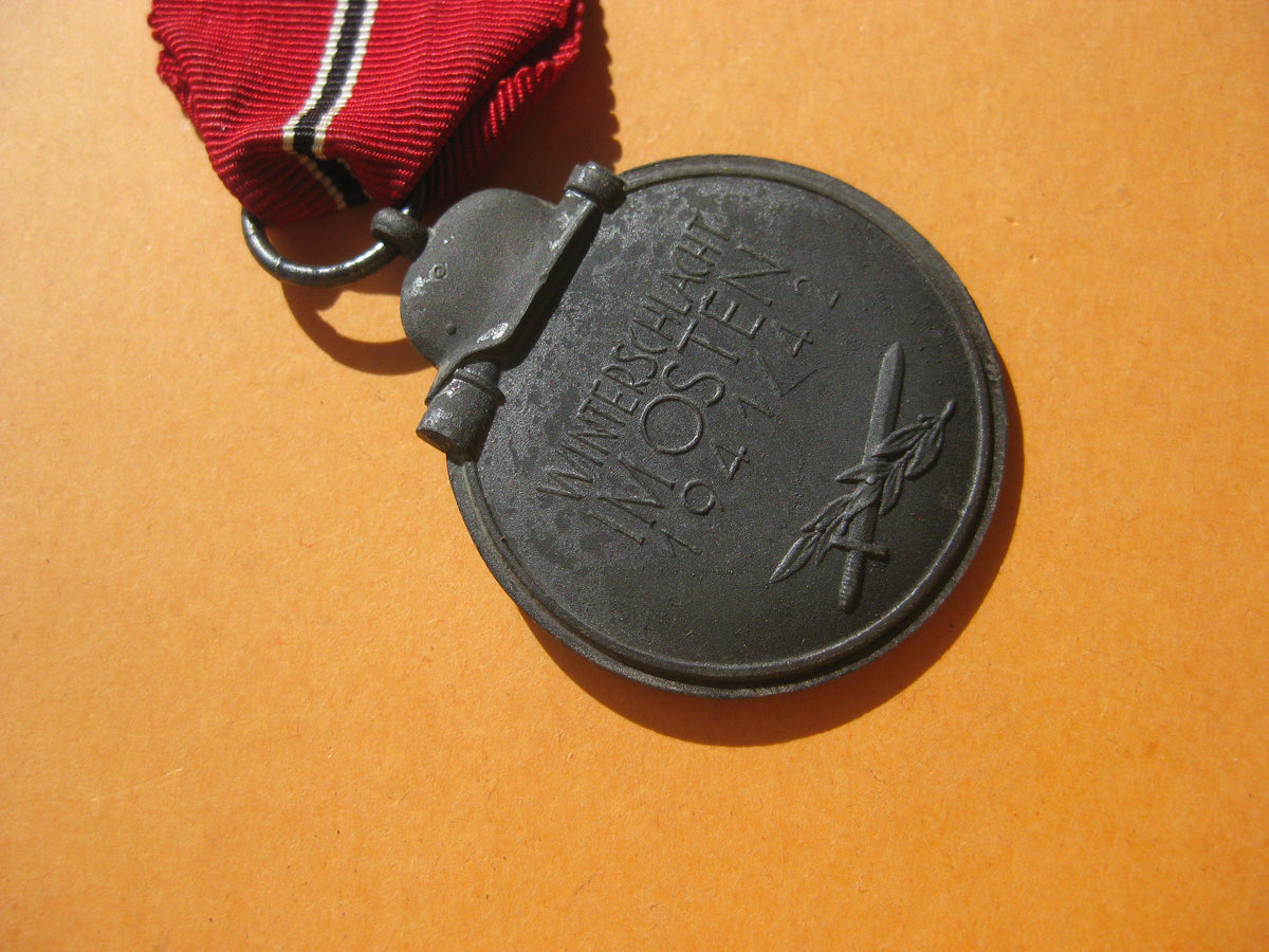 Ostmedaille 1941 mit Verleihungstüte Hersteller: Zimmermann in Pforzheim