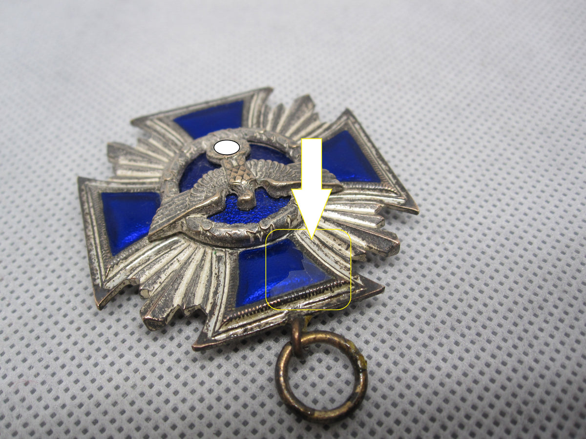 H.W.    -  -    NSDAP Dienstauszeichnung für 15 Jahre in Silber