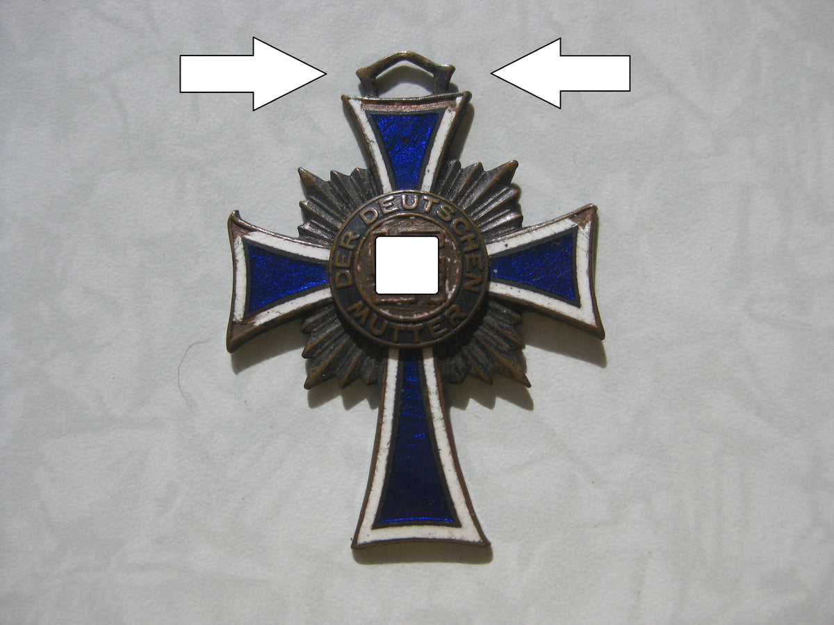 Seltene Variante!! Ehrenkreuz der deutschen Mutter Mutterkreuz in Bronze Dritte Stufe)