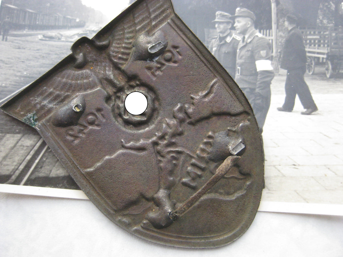 Krimschild 1941/1942 mit Trägerfoto