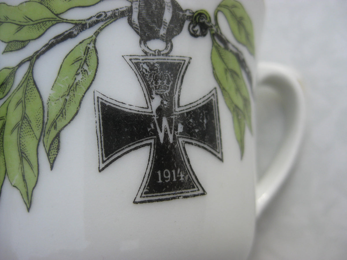 Sammeltasse Sammlertasse mit Eisernem Kreuz 1914 Porzellantasse