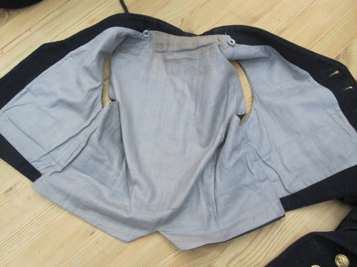 ORIGINAL Kinderuniform der kaiserlichen Kriegsmarine