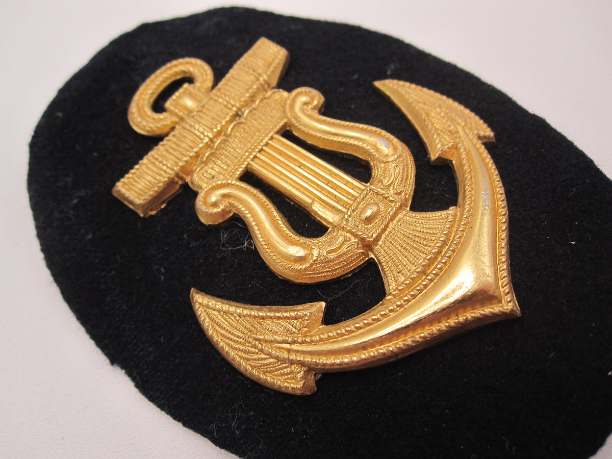 H.W.      ORIGINAL Tätigkeitsabzeichen Musiker Maat Mint Condition Metallauflage