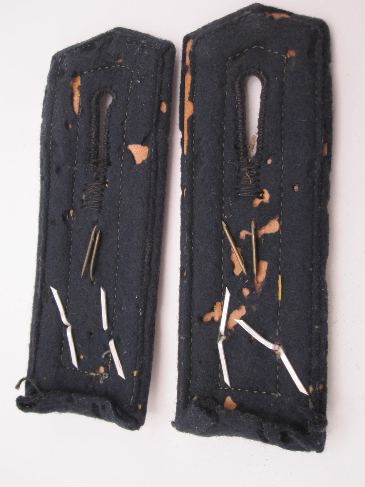 H.W.      ORIGINAL Schulterklappen / Schulterstücke Stabs Bootsmann der Kriegsmarine