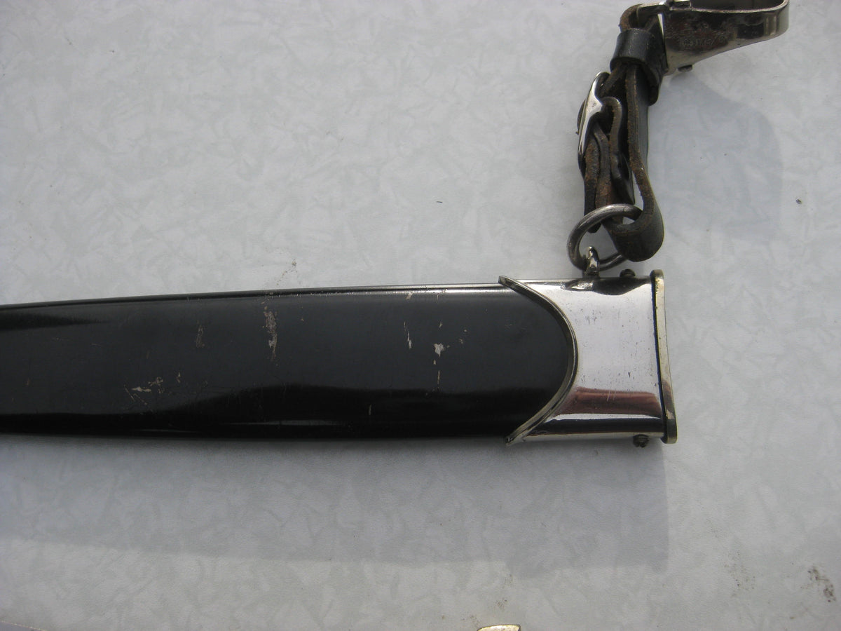 H.W.          Dienstdolch des NSKK