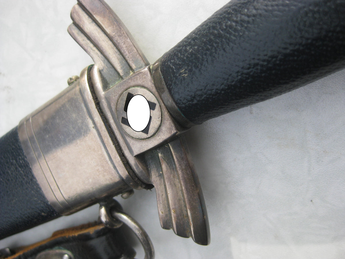 H.W.  DLV Fliegermesser MINT CONDITION