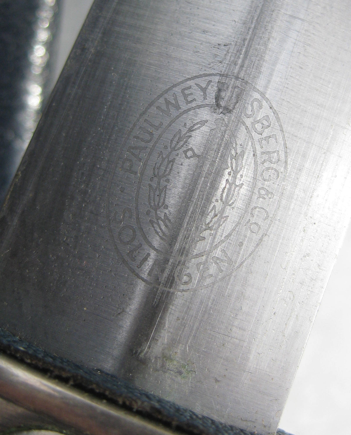 H.W.  DLV Fliegermesser MINT CONDITION