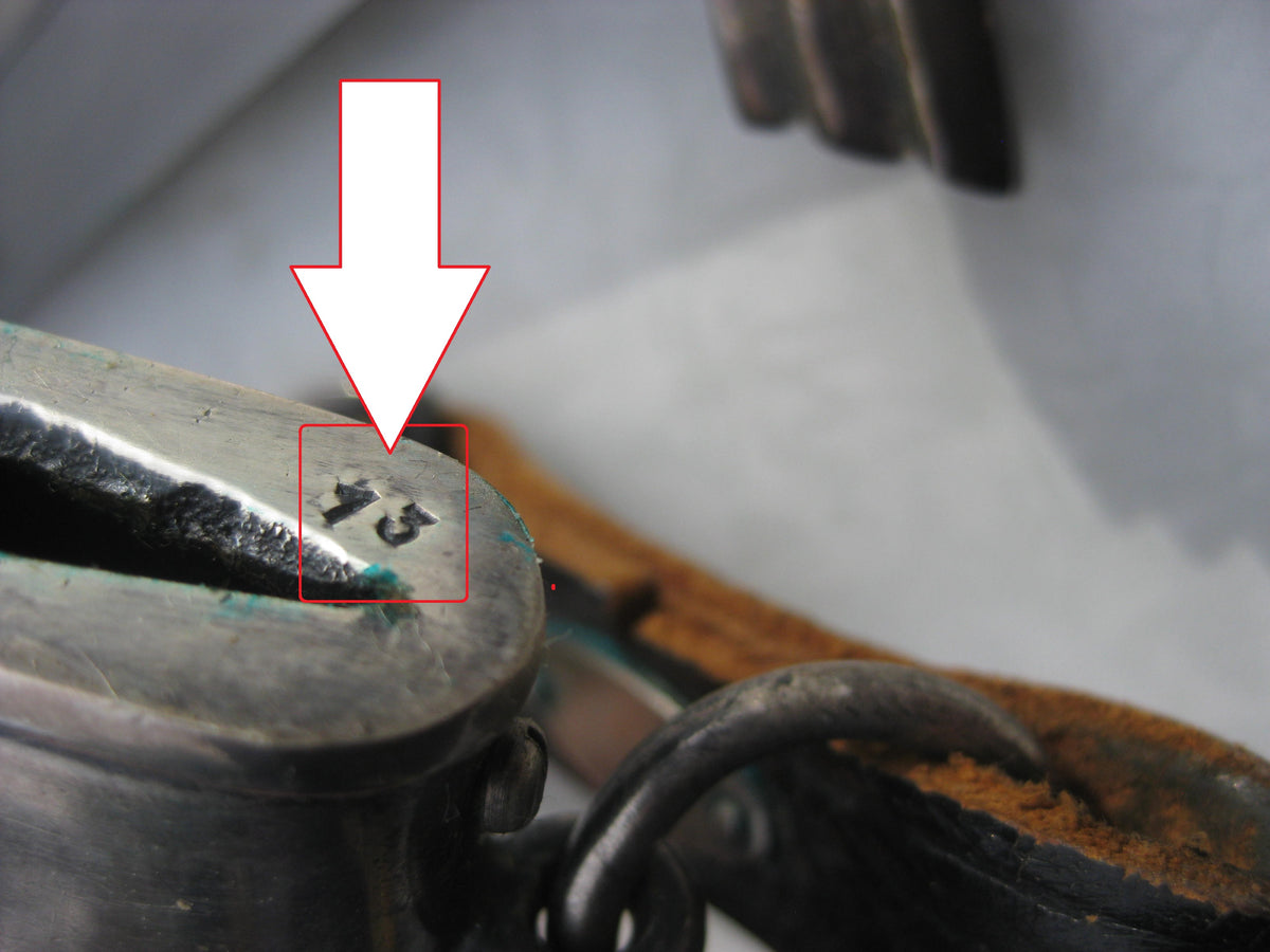 H.W.  DLV Fliegermesser MINT CONDITION