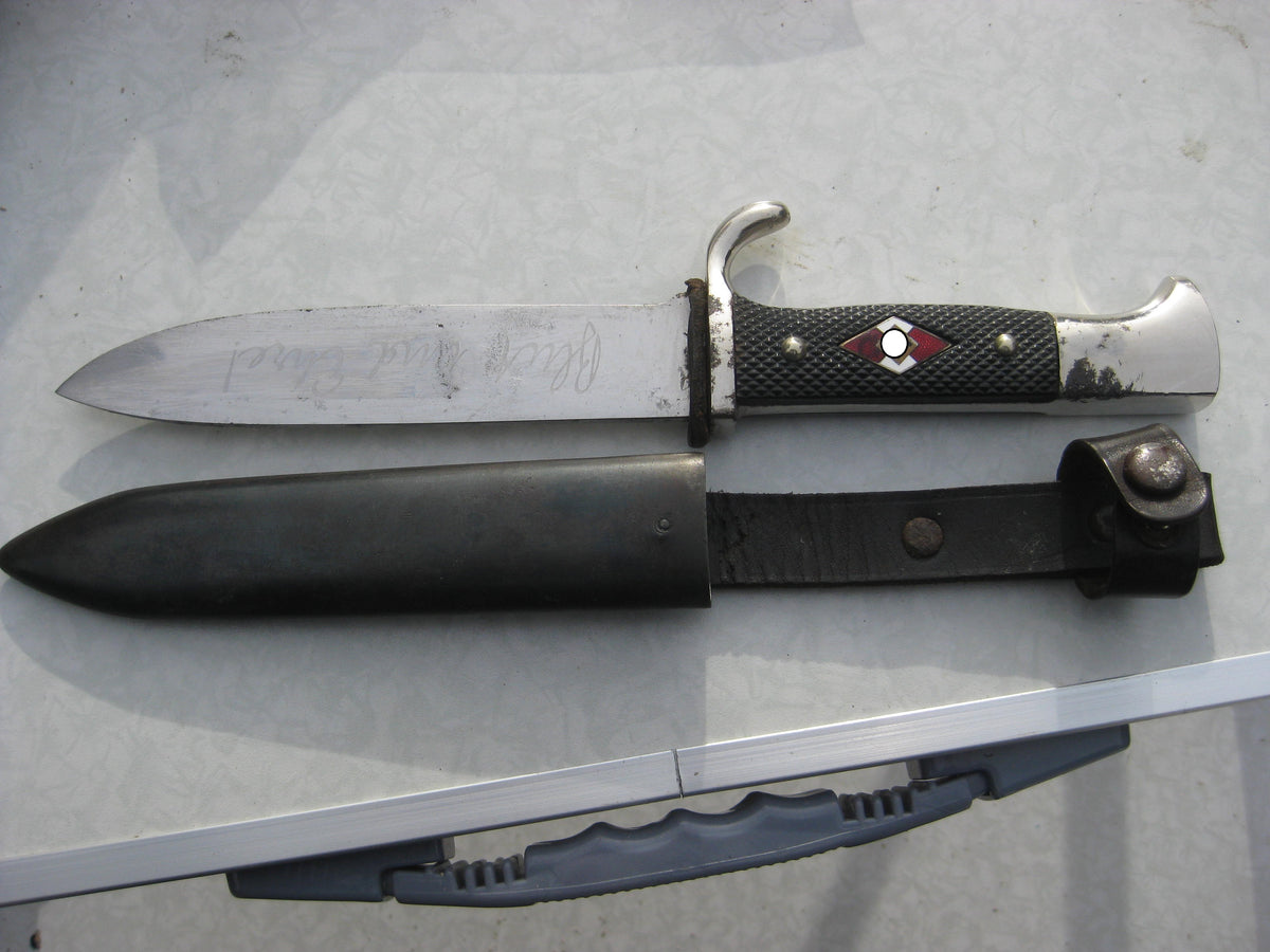 H.W.      Fahrtenmesser der Hitlerjugend HJ-Dolch Schütte Höfer