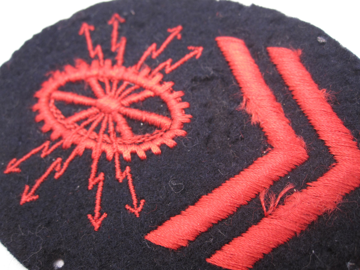 H.W.      ORIGINAL Abzeichen elektrotechnischer Lehrgang II