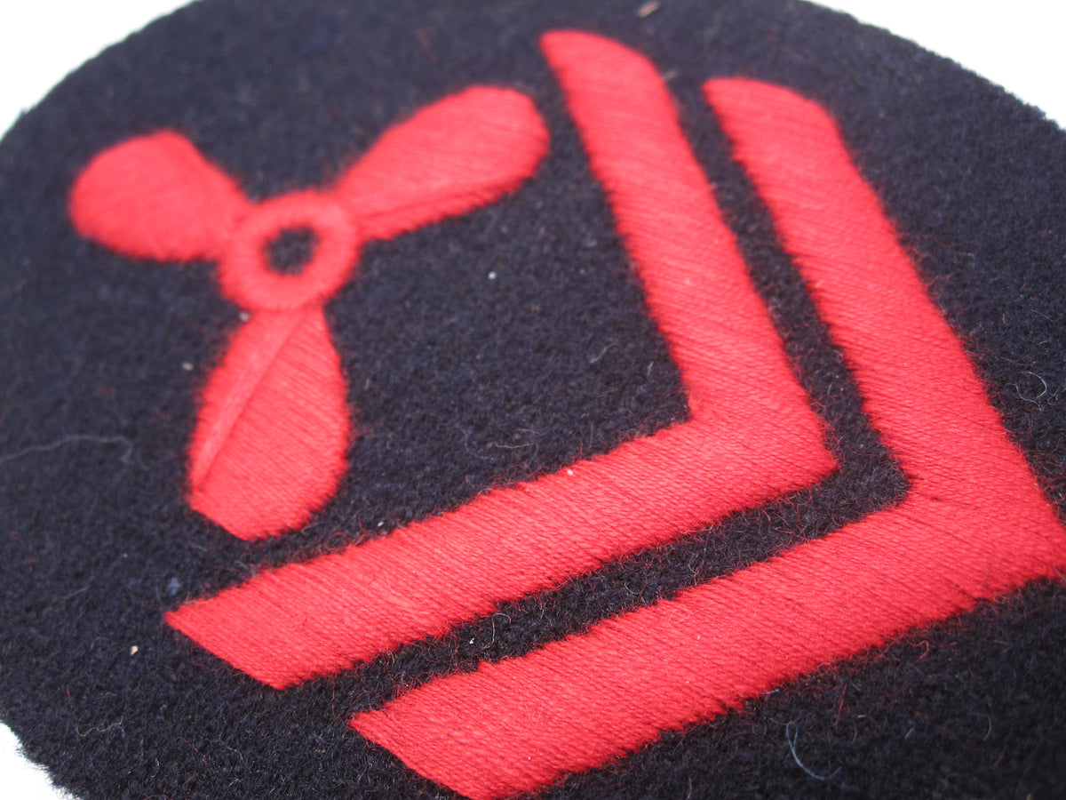 H.W.      ORIGINAL Abzeichen Motoren Lehrgang II