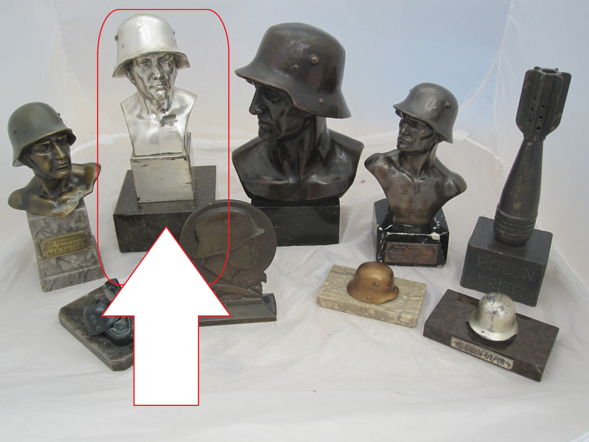 Originale, alte GROßE  Soldatenbüste Wehrmachtssoldat mit Stahlhelm Büste Erinnerungsstück