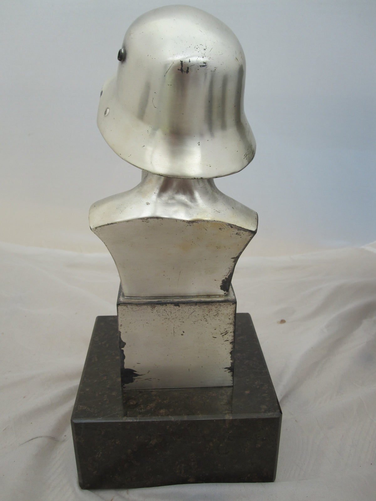 Originale, alte GROßE  Soldatenbüste Wehrmachtssoldat mit Stahlhelm Büste Erinnerungsstück