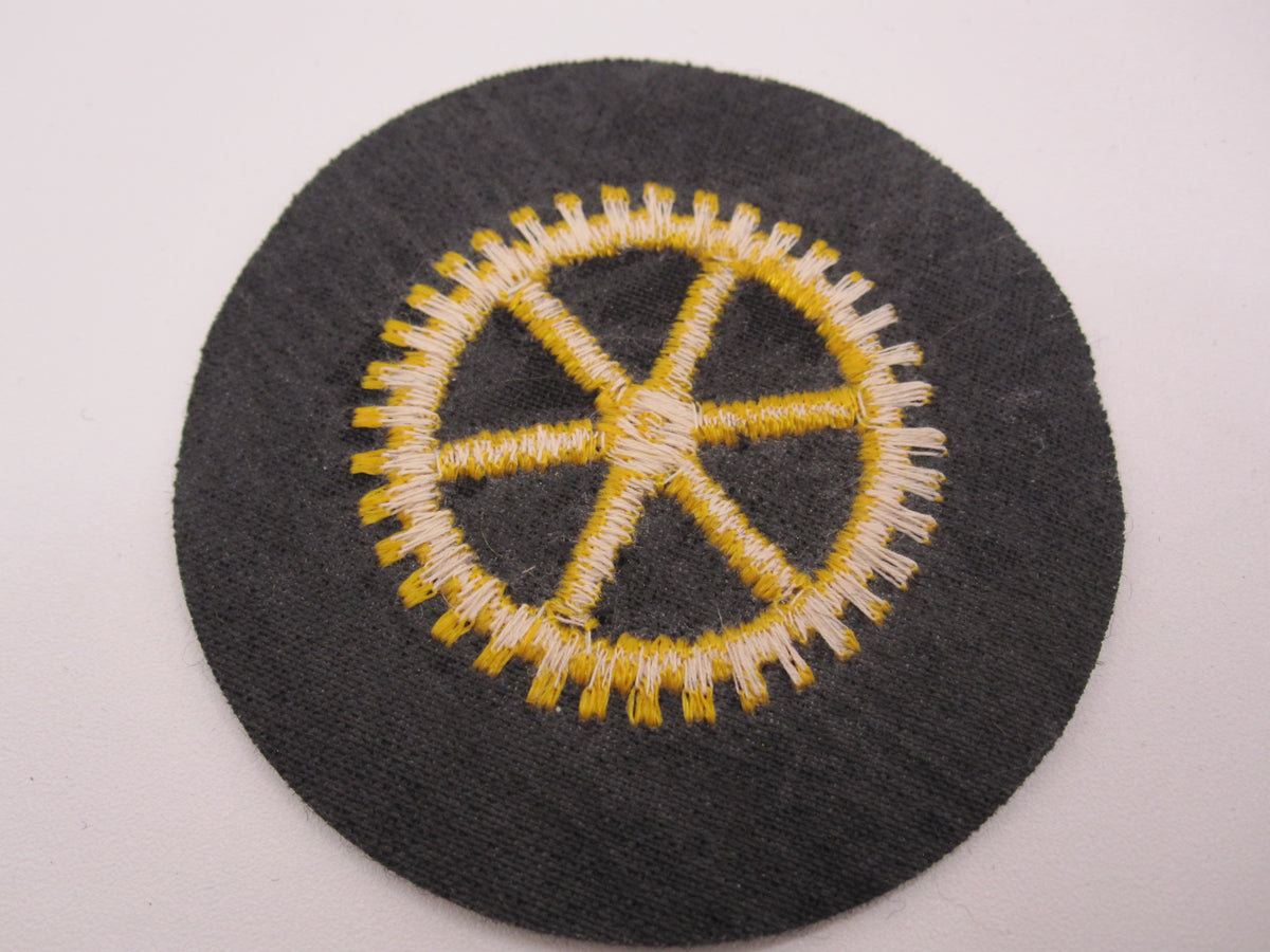 H.W.      ORIGINAL Abzeichen Maschinenlaufbahn