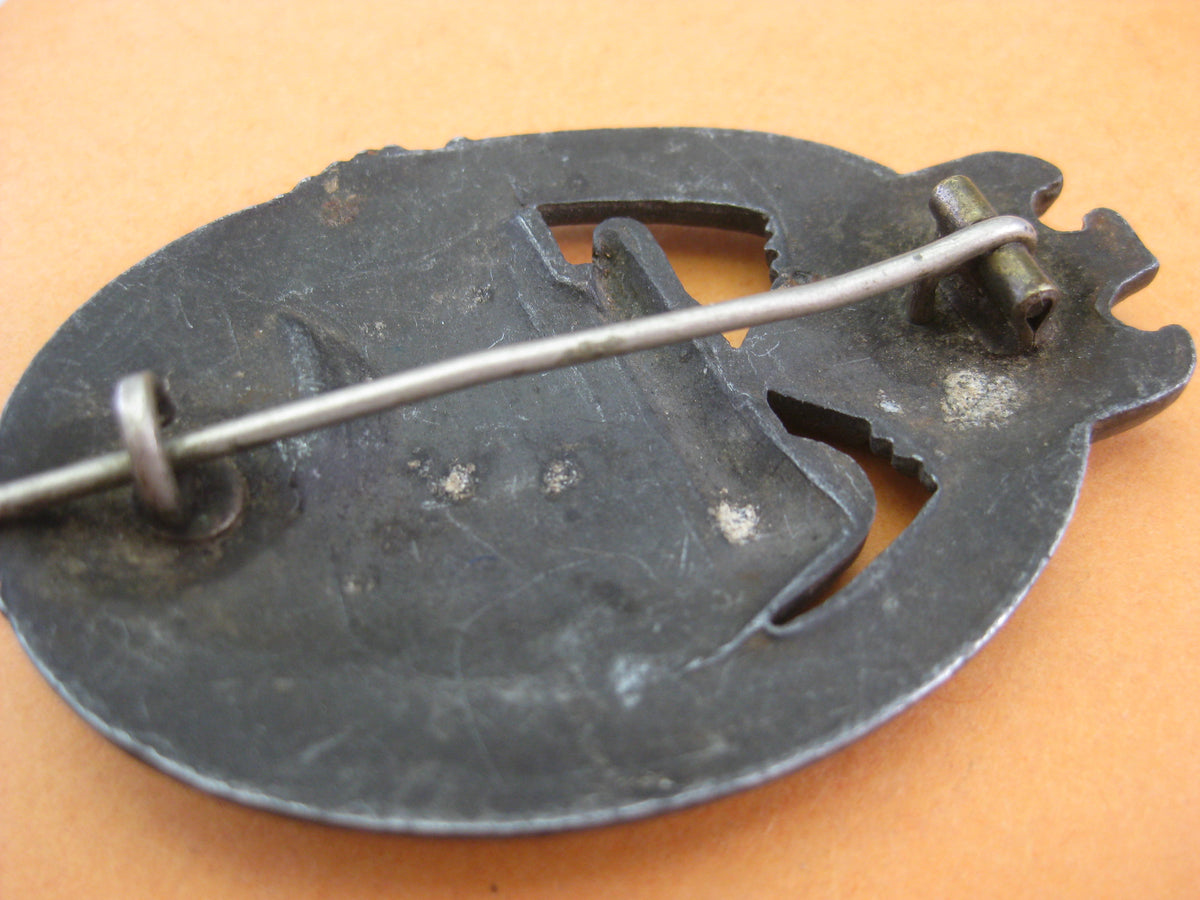 Panzerkampfabzeichen in Bronze /  Seltene Daisy Variante