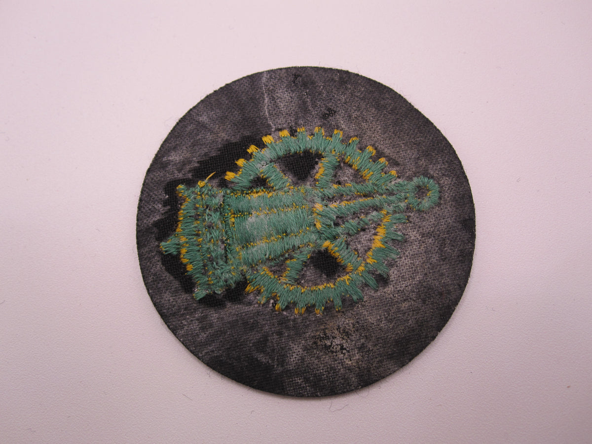 H.W.      ORIGINAL Abzeichen Sperrwaffenmechanikerlaufbahn