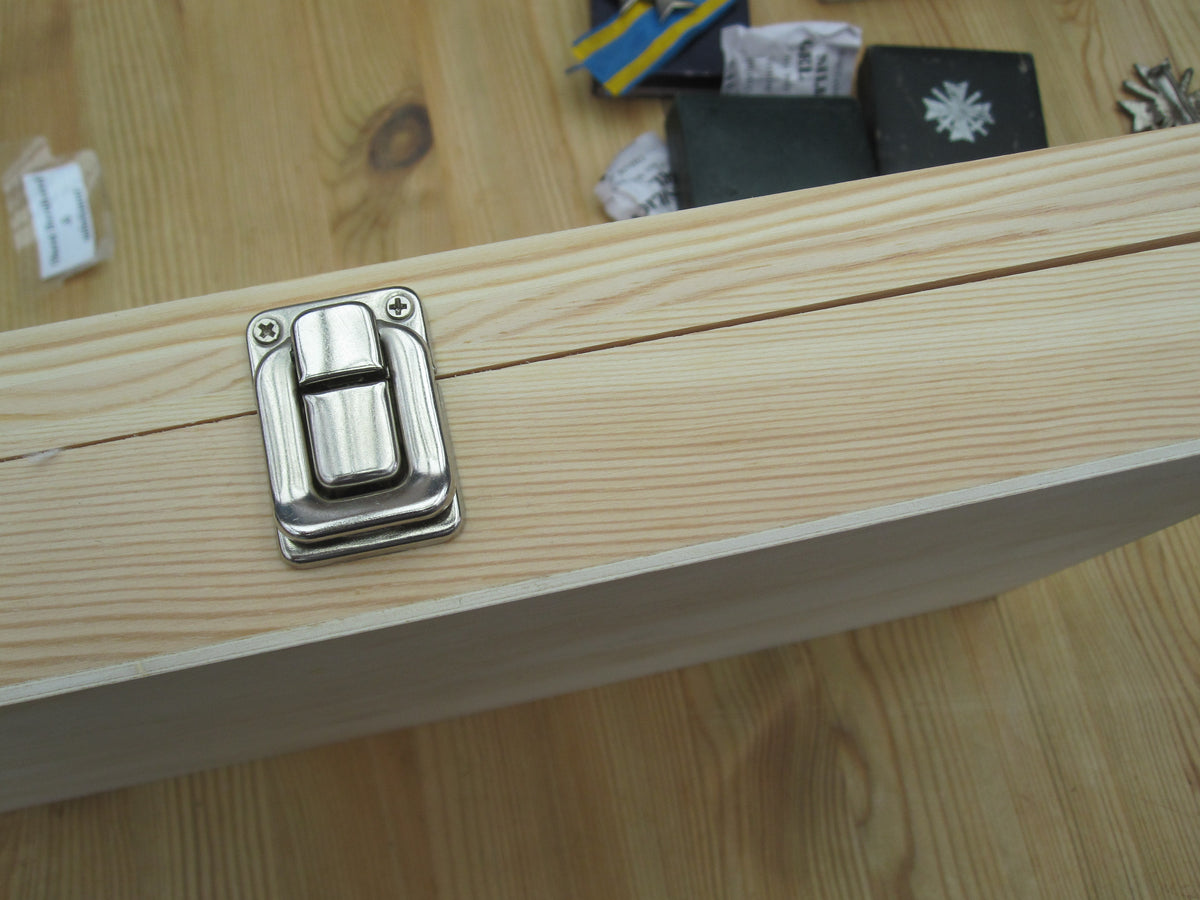 Holz Aufbewahrungsboxen Etui Schachtel für Ordenssammlung Holzbox Vitrine Schaukasten