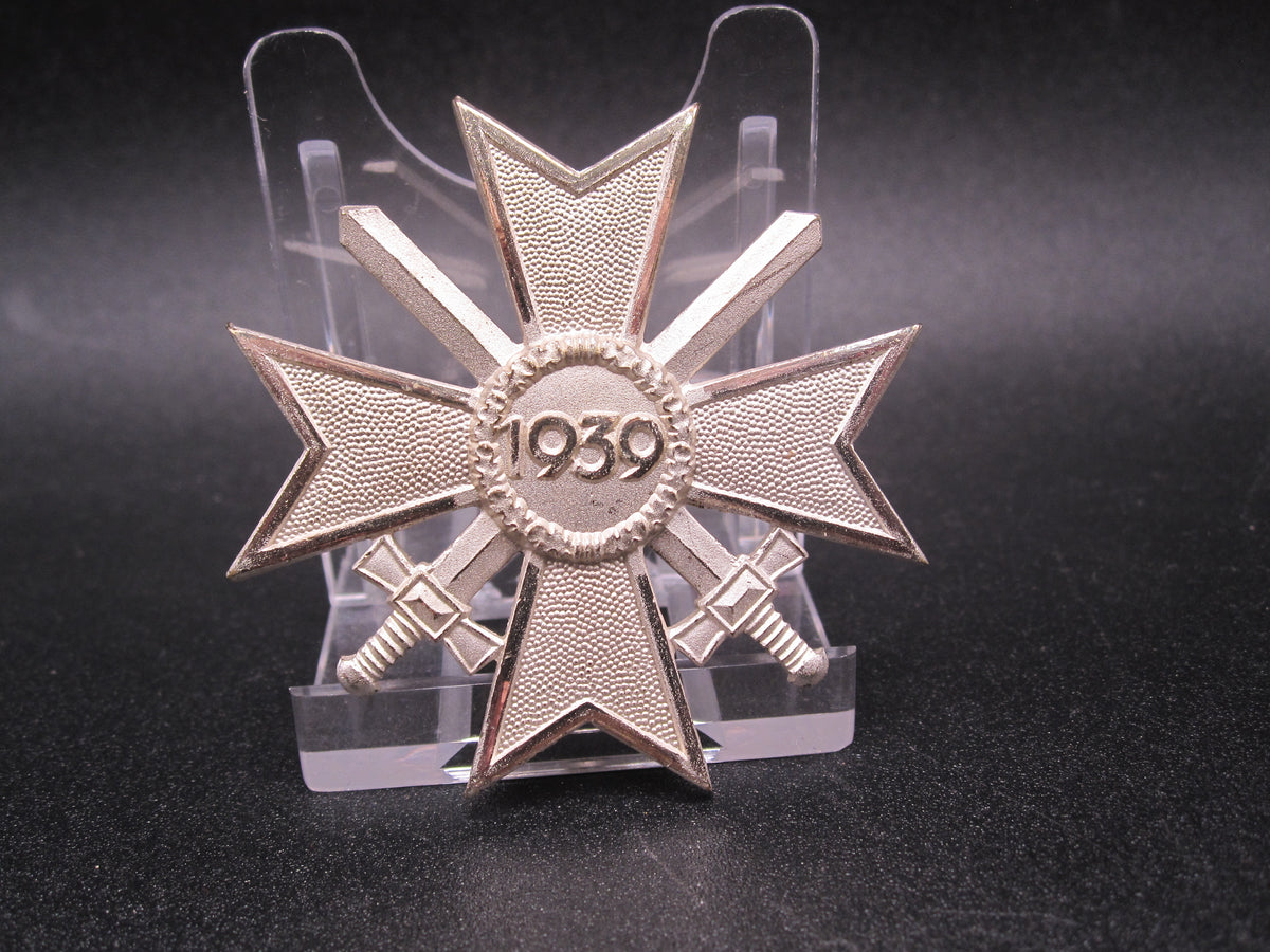Kriegsverdienstkreuz 1.Klasse MIT Schwerter Ausführung für Bundeswehr 1957
