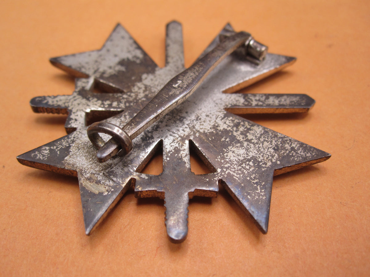 Kriegsverdienstkreuz 1.Klasse mit Schwertern im Verleihungsetui (KVK1/39) Hersteller: „1“