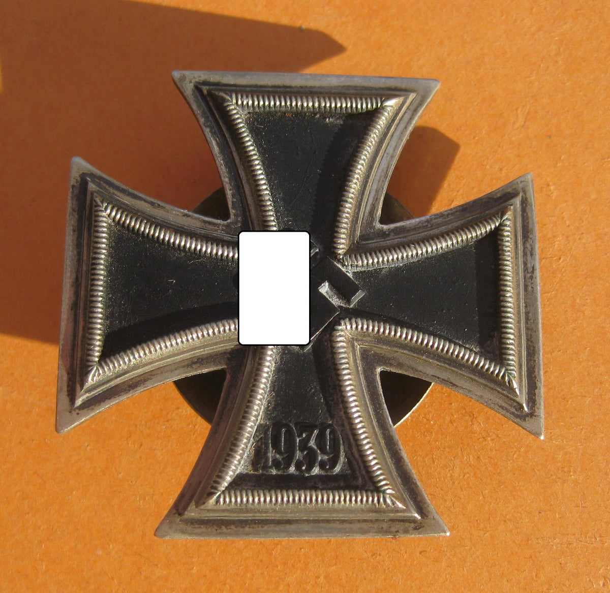 Eisernes Kreuz 1.Klasse 1939 (EK1/39) mit Schraubscheibe Hersteller: L58