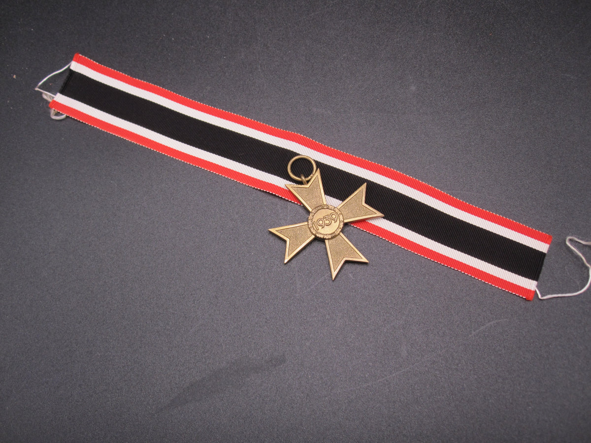Kriegsverdienstkreuz 2.Klasse OHNE Schwertern KVK2/39
