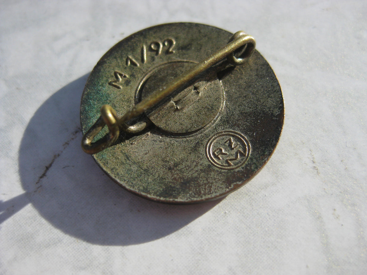 NSDAP Parteiabzeichen M1/92  Hersteller: Karl Wild, Hamburg