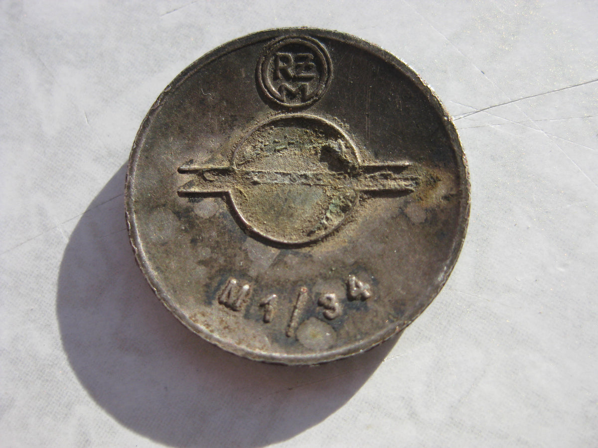 NSDAP Parteiabzeichen M1/34 Hersteller: Karl Wurster K.G. Markneukirchen