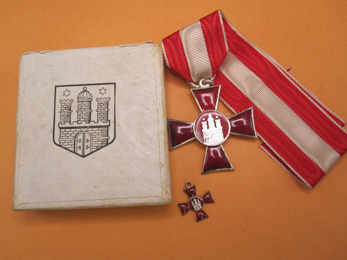 Original Orden Hamburger Hanseatenkreuz mit Miniatur &amp; Verleihungsschachtel
