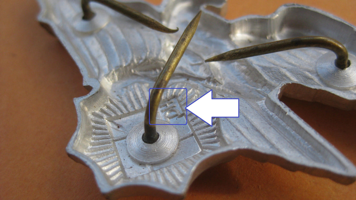 H.W.  -  -     Adler für Schirmmütze des Reichsluftschutzbund (RLB) MINT CONDITION