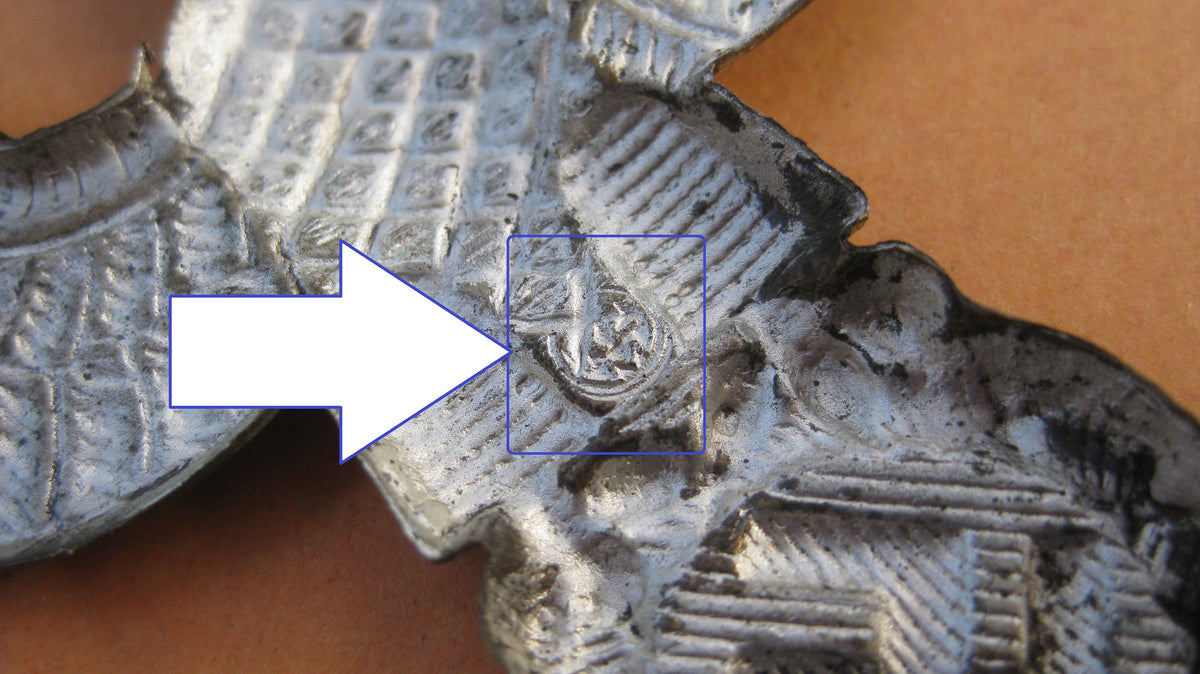 H.W.   -  -       Adler für Schirmmütze Reichsministerium für besetzte Ostgebiete des RMBO Diplomaten