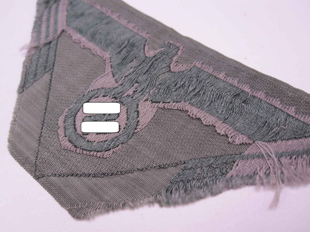 Brustadler für Mannschaften und Unteroffiziere des Heeres / Wehrmacht Feldbluse M44