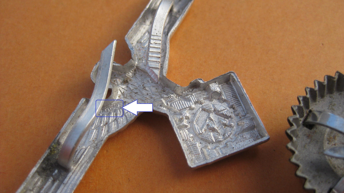 H.W.         SET Mützenadler Kokarde Mützenkranz für Technische Nothilfe (TeNo)