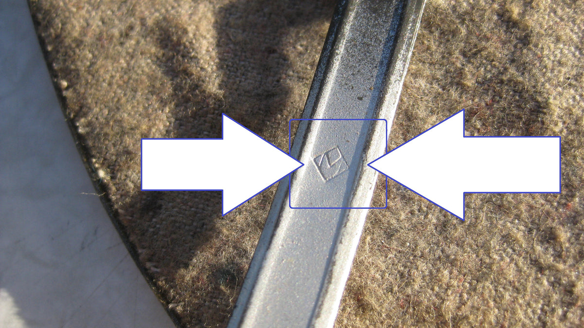 H.W.               Feldgendarmerie Ringkragen Wehrmacht 2.Weltkrieg