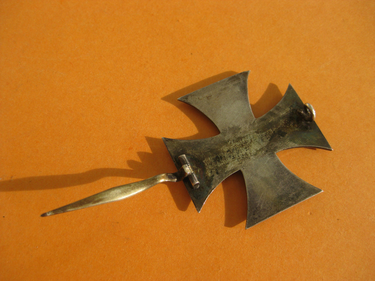 Eisernes Kreuz 1.Klasse 1914 (EK1/14) aus SILBER hier: EXTREM SELTENE VARIANTE mit QUERNADEL!!!