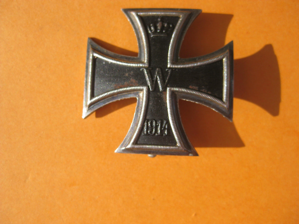 Eisernes Kreuz 1.Klasse 1914 (EK1/14) gewölbte VARIANTE mit Herstellerstempel &quot;B&quot;
