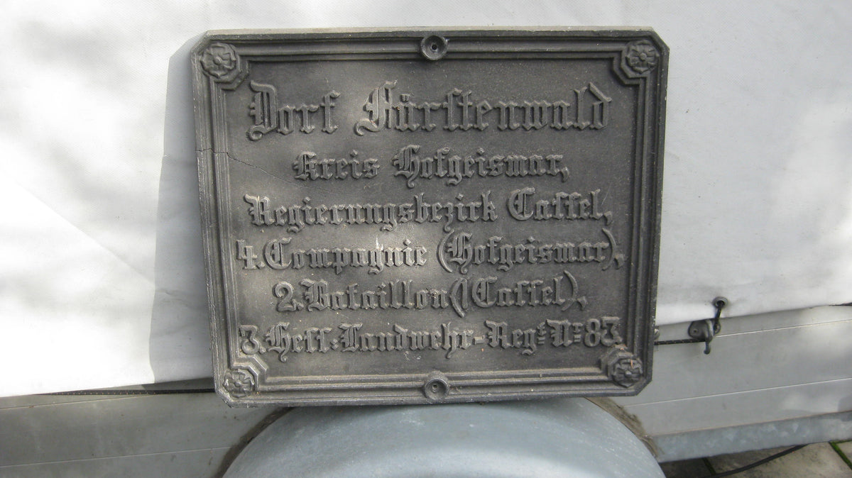 100% alt und Original: Großes Ortsschild / Metallschild einer Garnison Hessen-Cassel !!!!