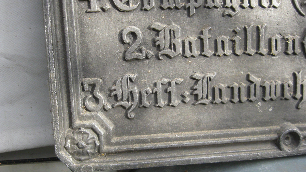 100% alt und Original: Großes Ortsschild / Metallschild einer Garnison Hessen-Cassel !!!!