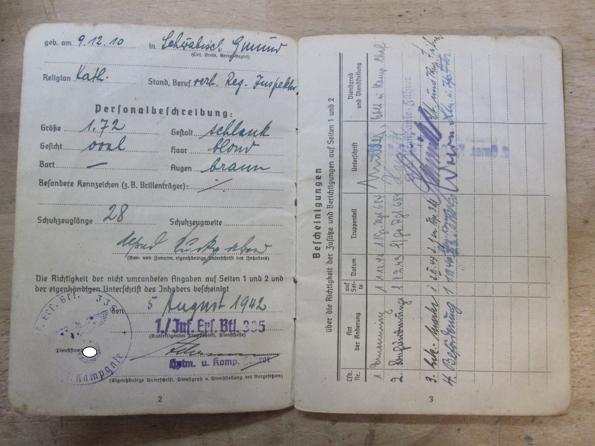 H.W.  -  -   Soldbuch Wehrmacht Heer Schwäbisch-Gmünd