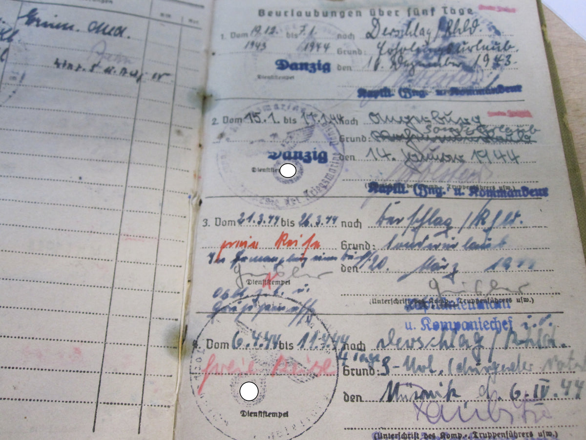 H.W.   Soldbuch Kriegsmarine Kapitänleutnant U-Bootwaffe
