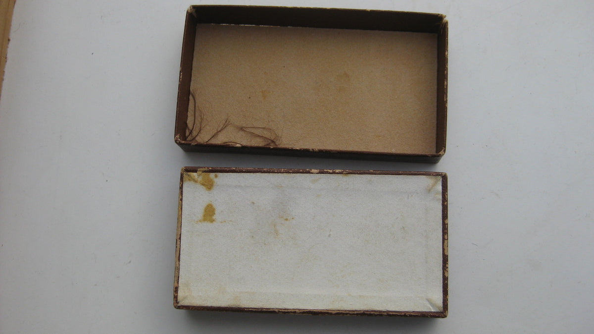 NSDAP Dienstauszeichnung für 10 Jahre in Bronze in Verleihungsschachtel  Hersteller: LAUER / Nürnberg  MINT CONDITION