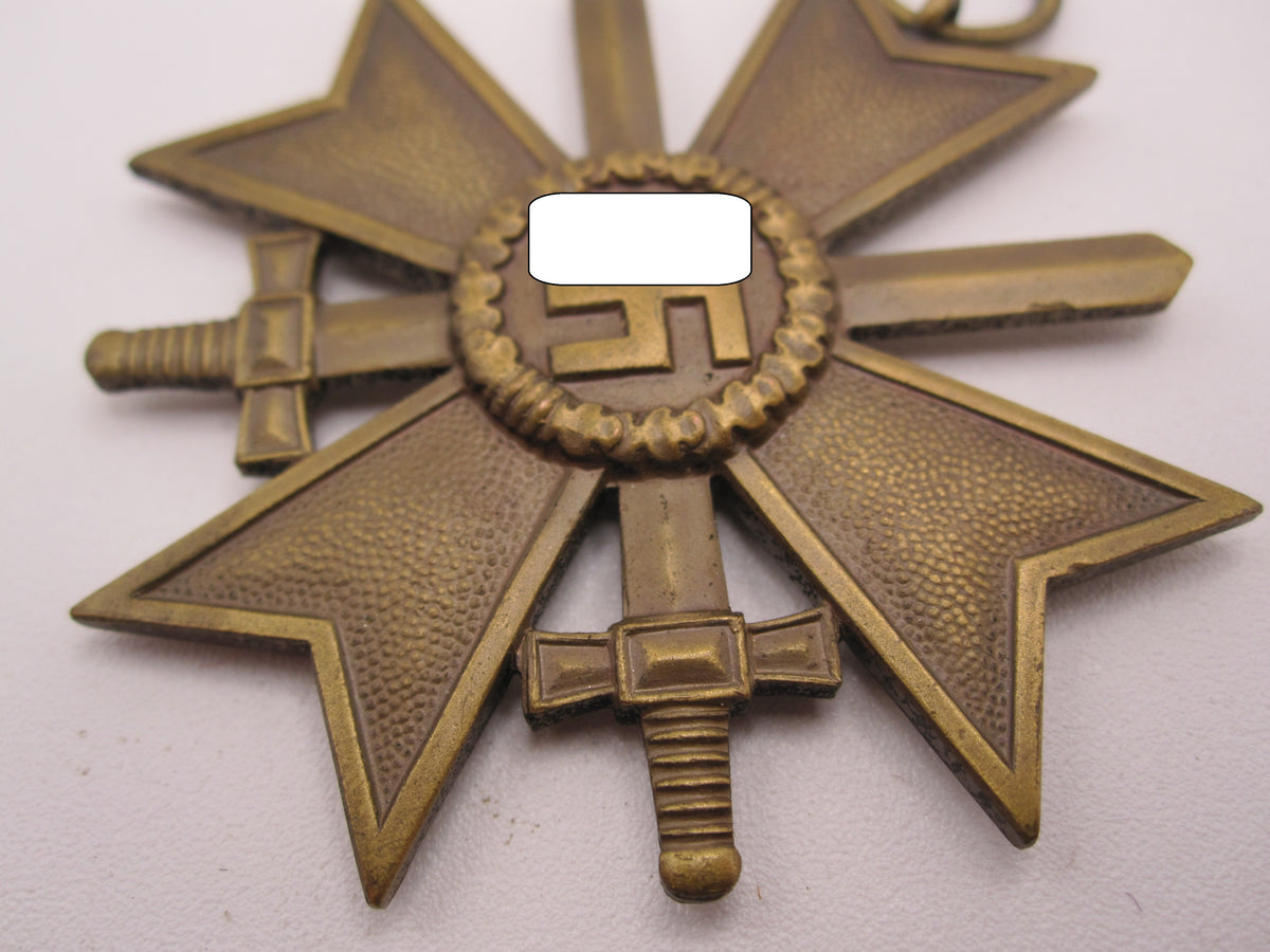Kriegsverdienstkreuz 2.Klasse mit Schwertern KVK2/39 Hersteller: Robert Hauschild