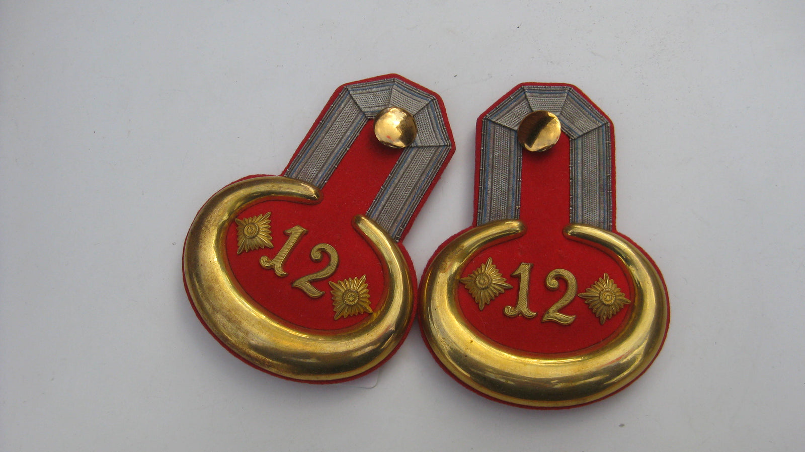 H.W.          Bayern Epauletten 12. königlich bayerisches Infanterie Regiment um 1900