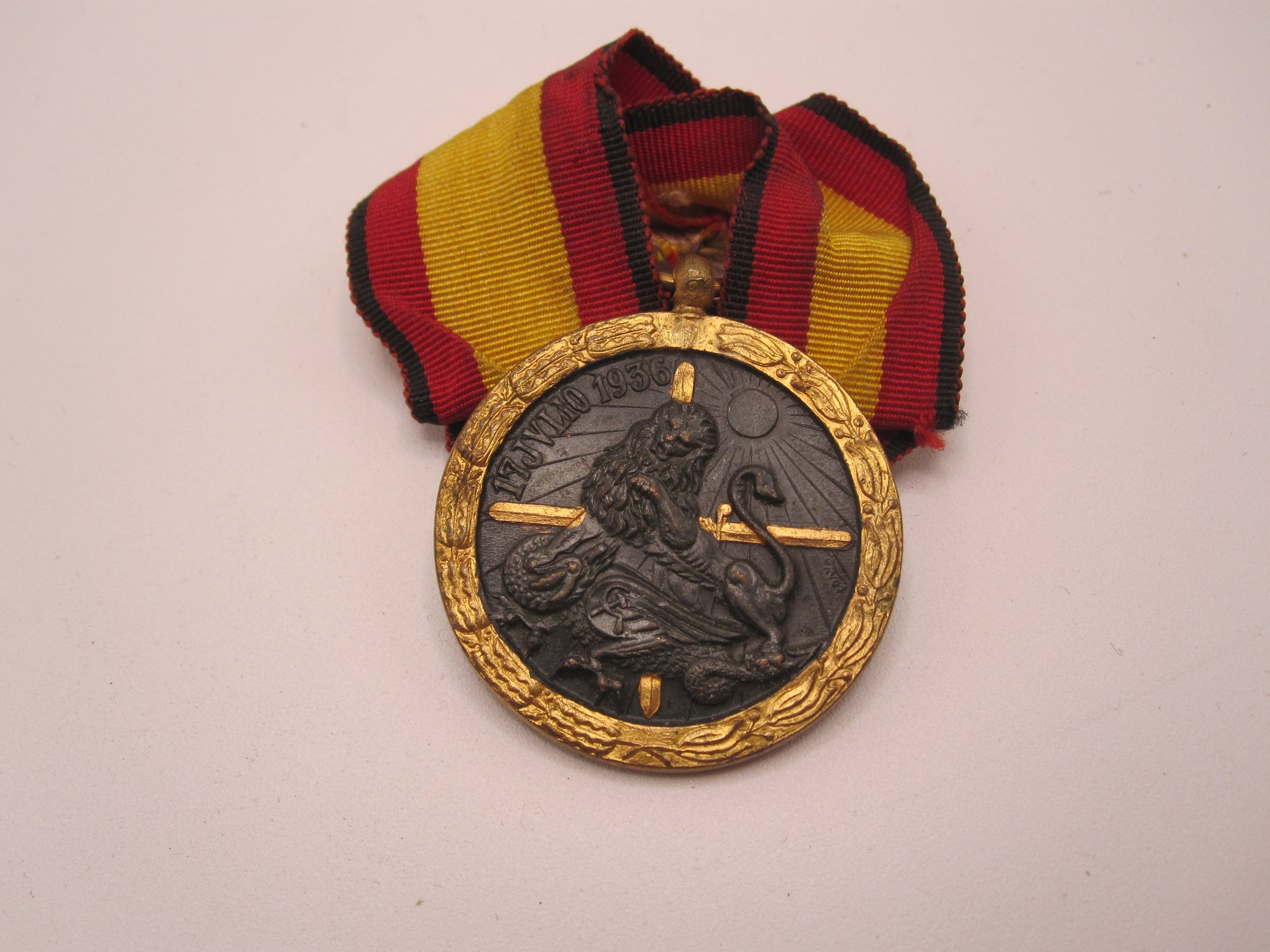 1er Ordensspange spanische Medaille LEGION CONDOR